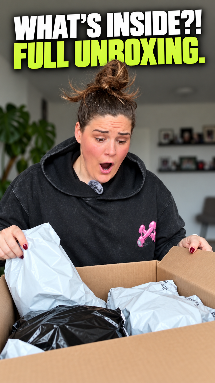 Thecla opens her Unboxly box